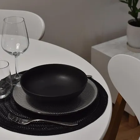 Tam Skanderbeg Square Center No3 *