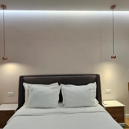 Tam Skanderbeg Square Center No3 *