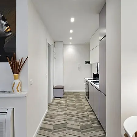 Tam Skanderbeg Square Center No3 Tirana