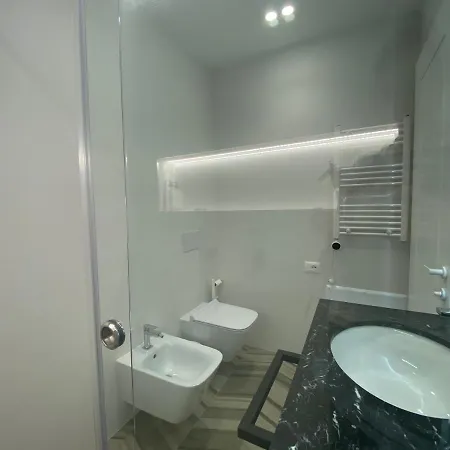 Tam Skanderbeg Square Center No3 Apartamento *