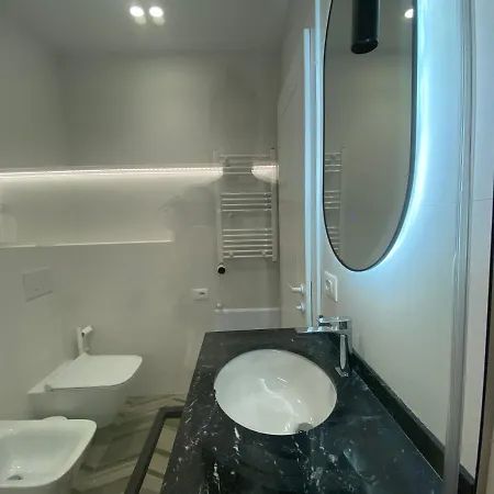 Tam Skanderbeg Square Center No3 * טיראנה