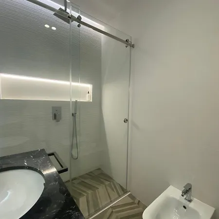 Tam Skanderbeg Square Center No3 * טיראנה