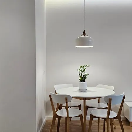 Tam Skanderbeg Square Center No3