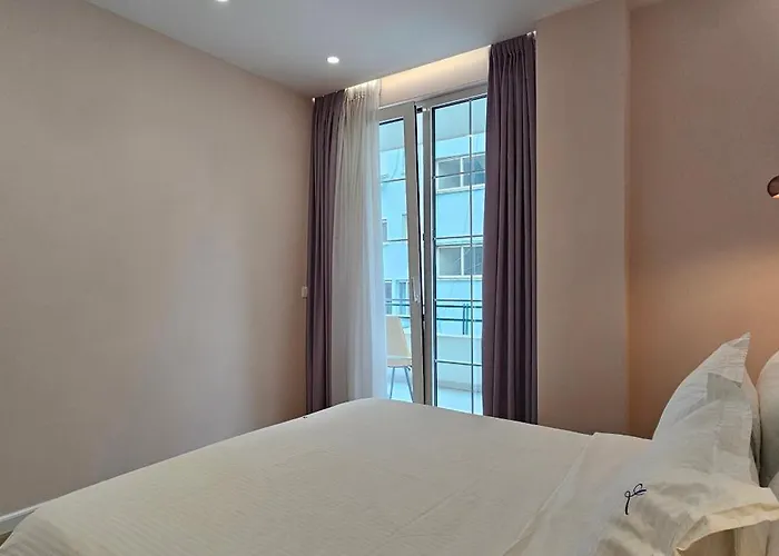 Lägenhet Tam Skanderbeg Square Center No3 Tirana